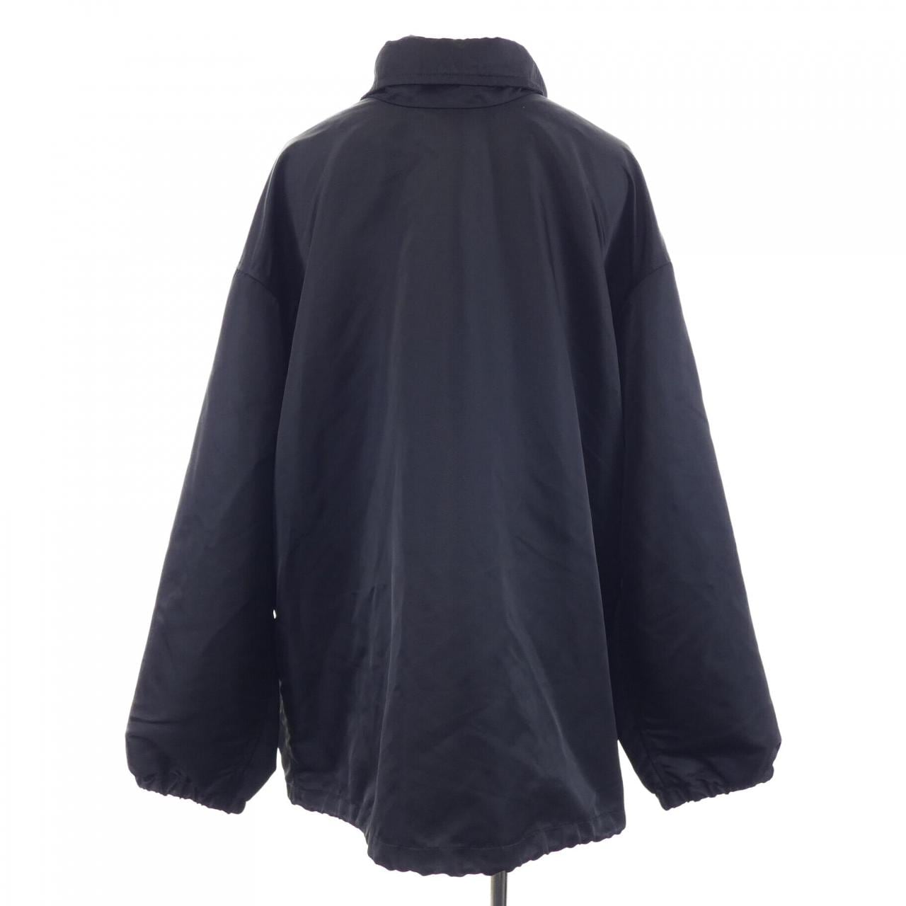 バレンシアガ BALENCIAGA 456882 TTD03 ブルゾン