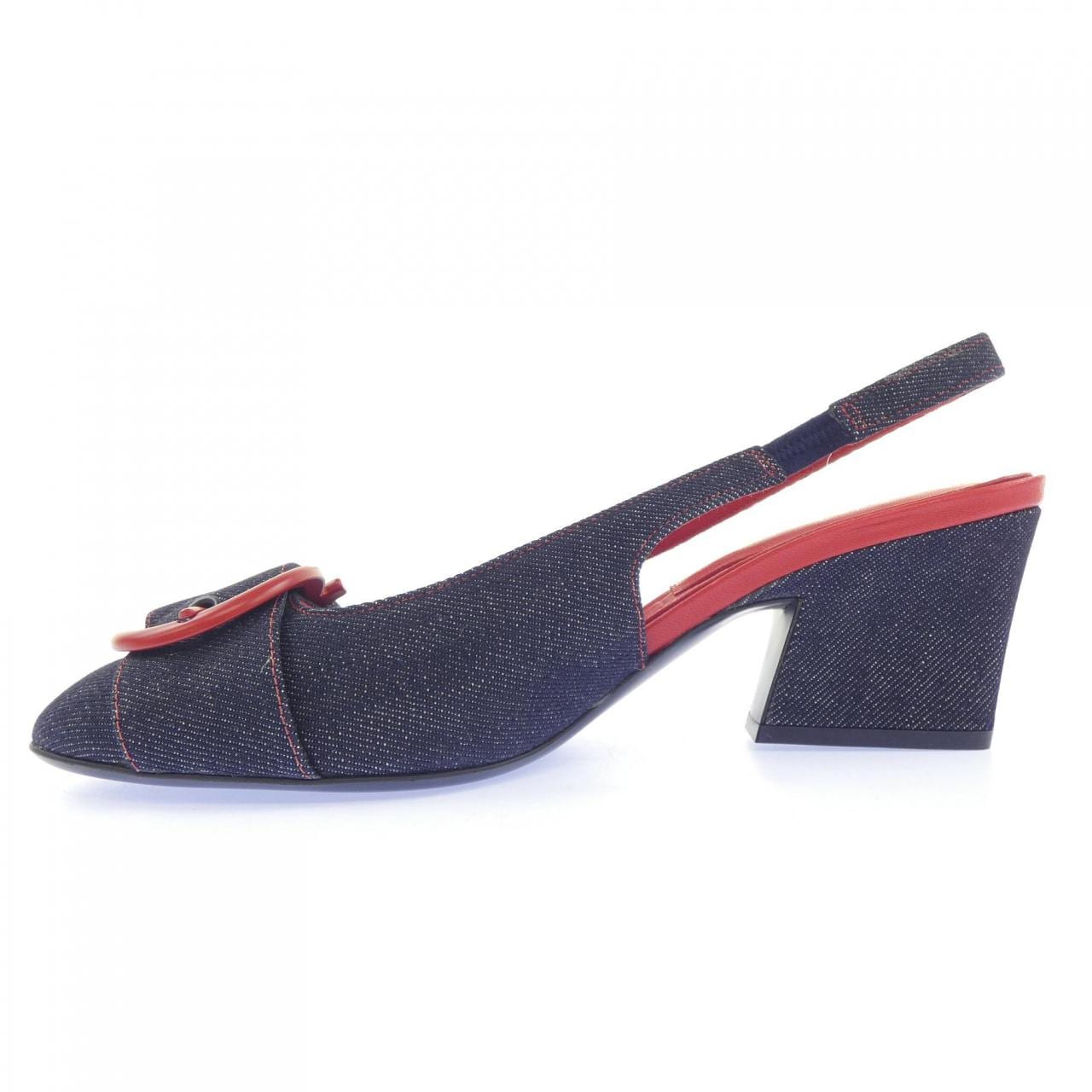 サルヴァトーレフェラガモ SALVATORE FERRAGAMO サンダル