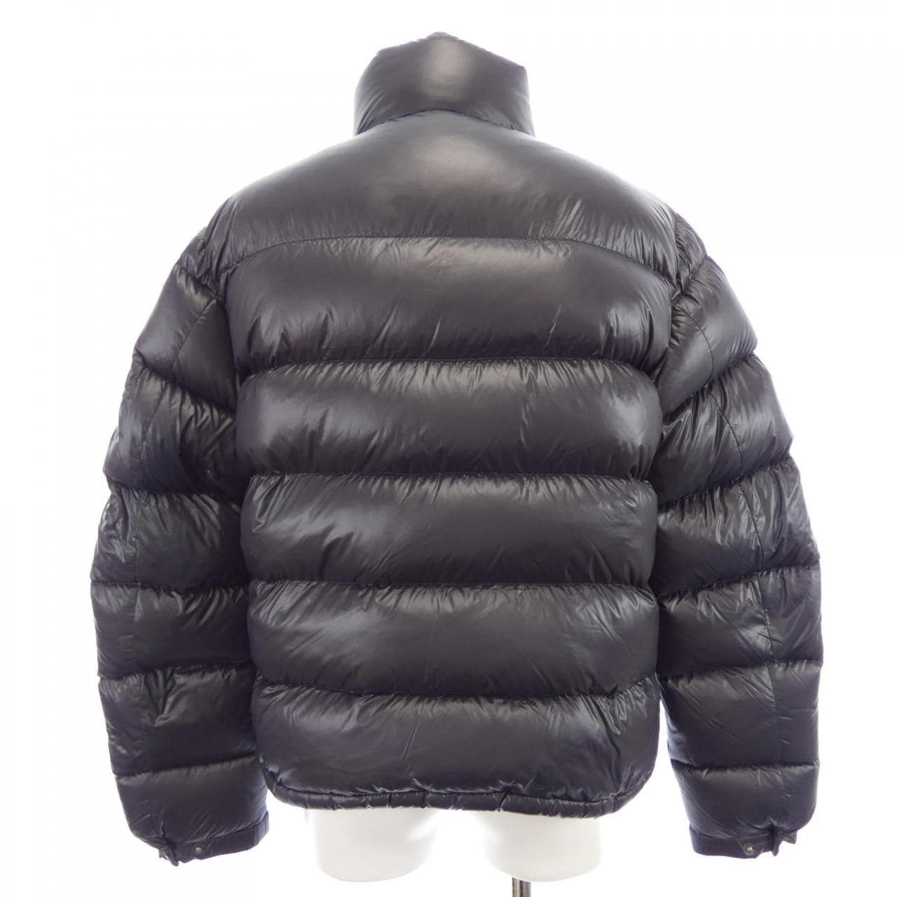 プラダ PRADA トライアングルロゴ SGJ258 R132 AR0 ダウンジャケット