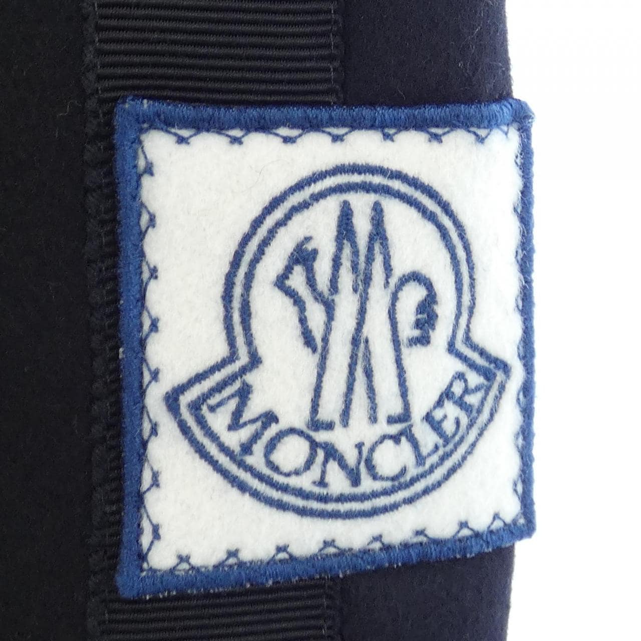 モンクレールガムブルー MONCLER GAMMEBLEU A23911002335 パンツ