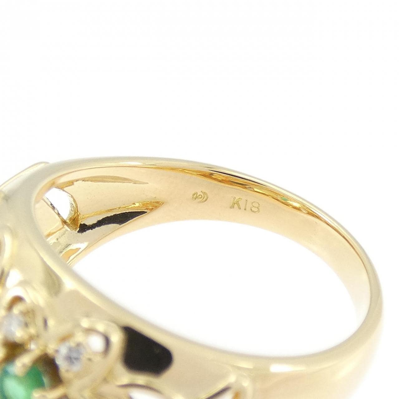 Tasaki flower emerald ring
