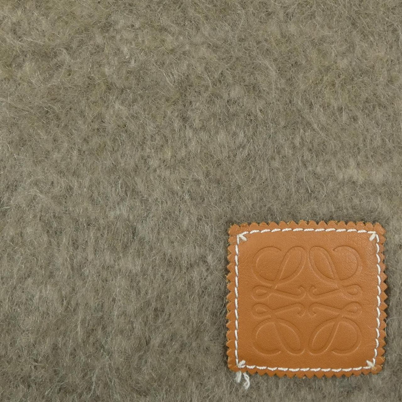 ロエベ LOEWE MUFFLER