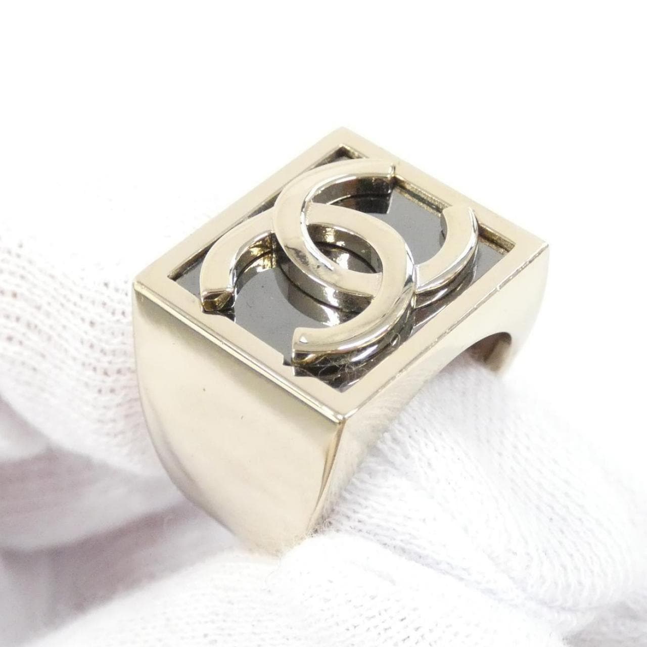 CHANEL ABB213 Ring