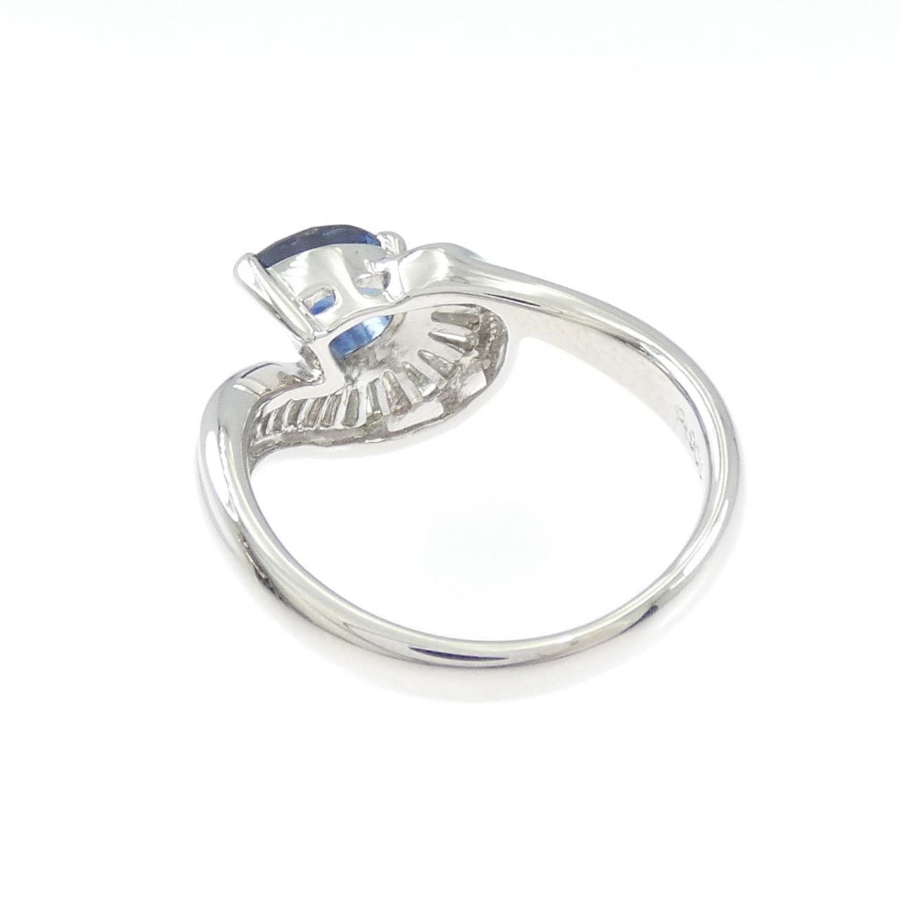 PT900 サファイヤ リング 0.80CT