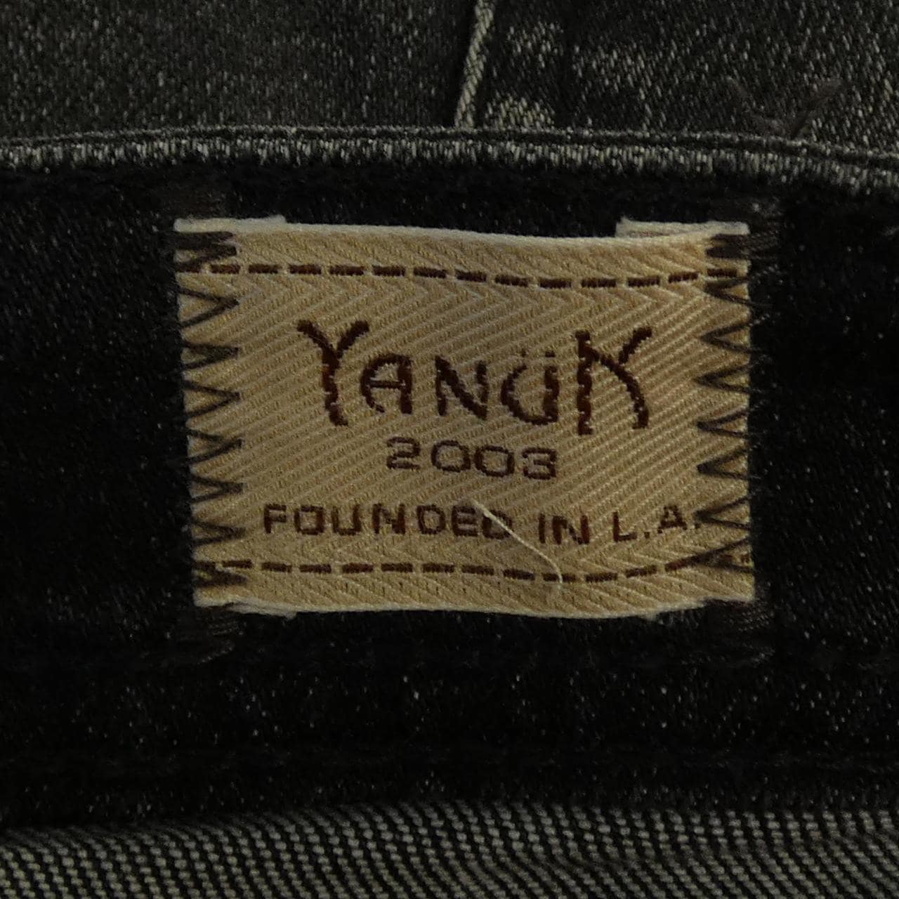 ヤヌーク YANUK パンツ