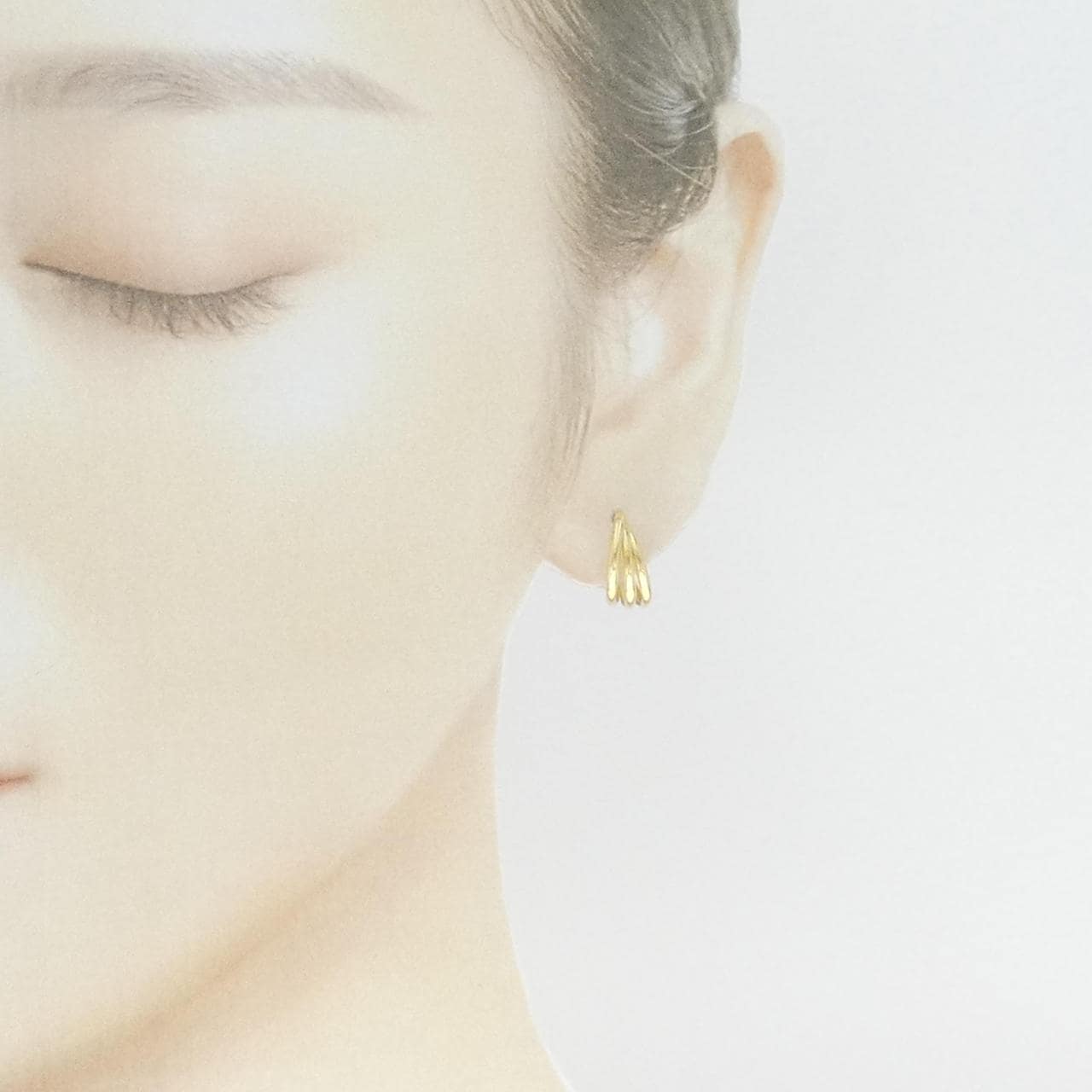 [BRAND NEW] K18YG earrings