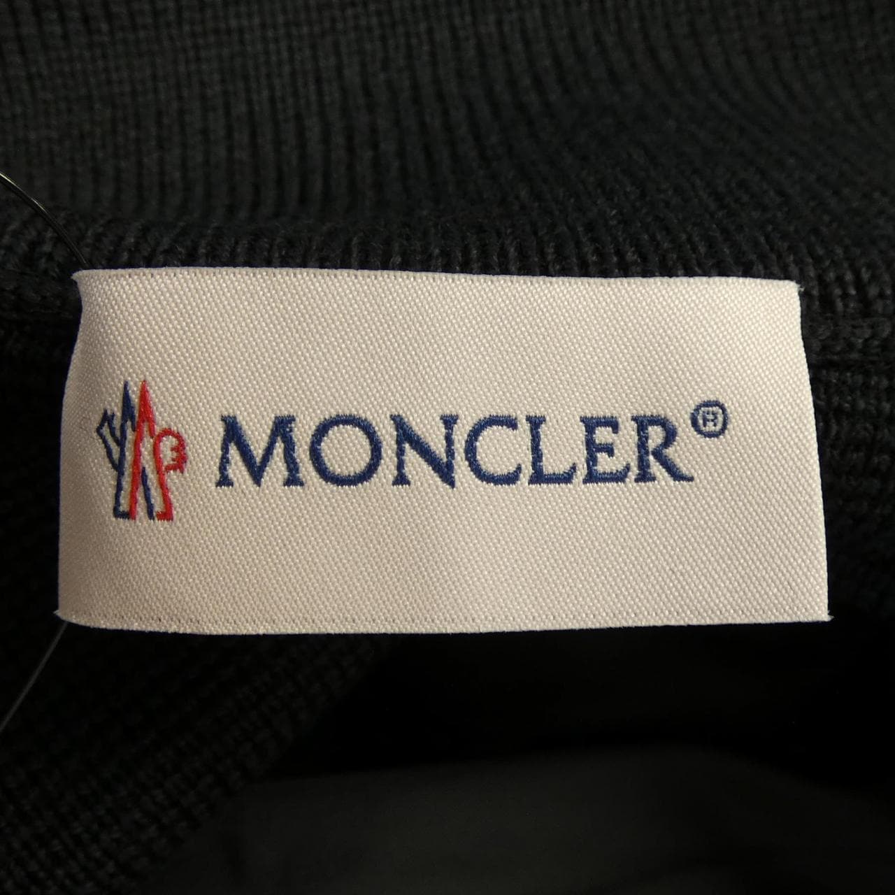 【新品】モンクレール MONCLER 20919B50700 ダウンジャケット
