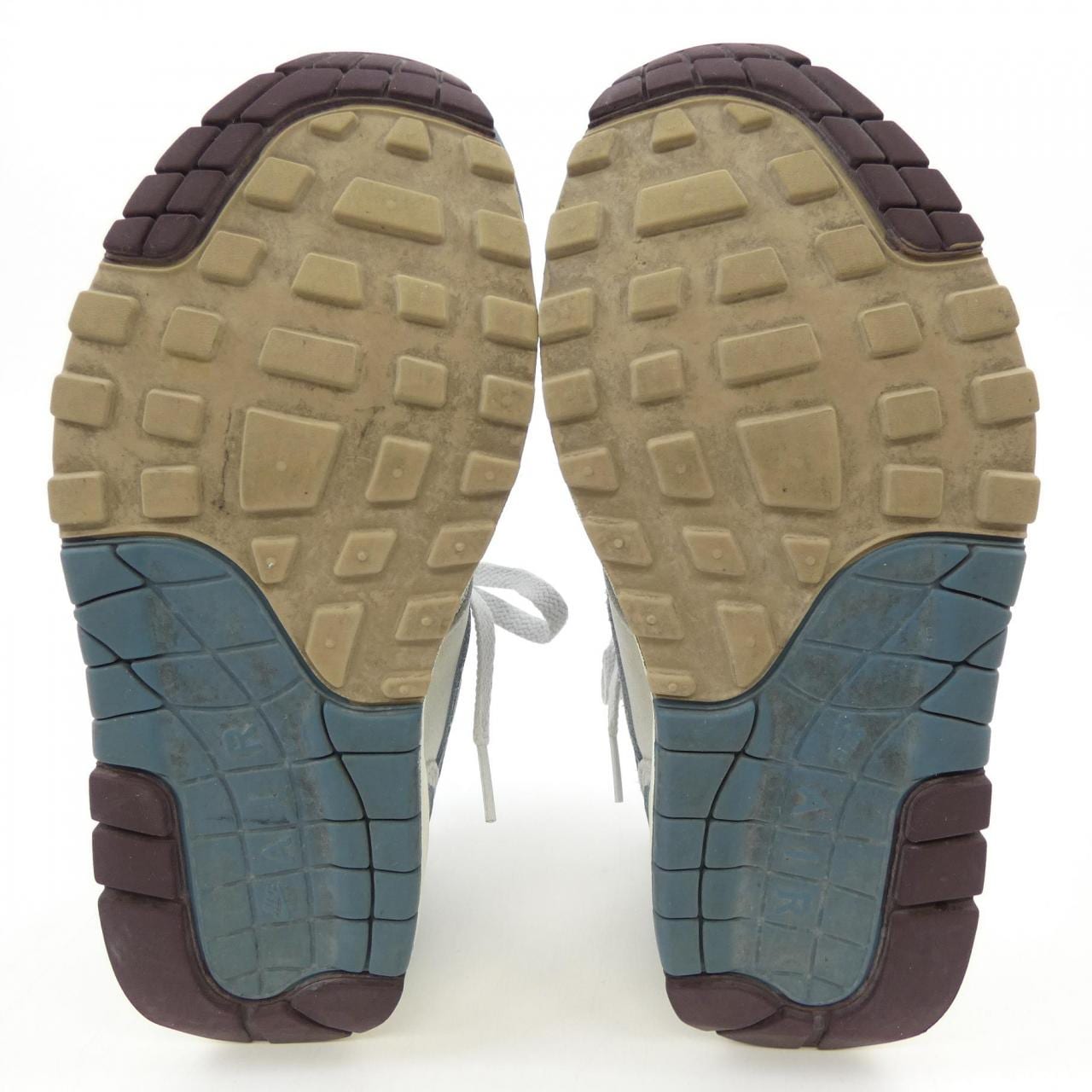 ナイキ NIKE DH1348-004 スニーカー