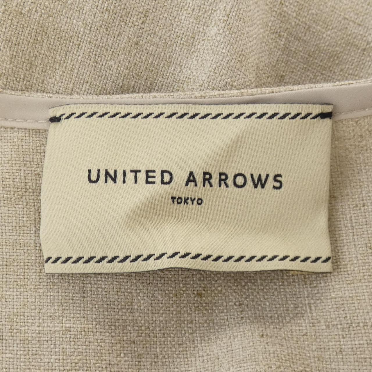 ユナイテッドアローズ UNITED ARROWS トップス