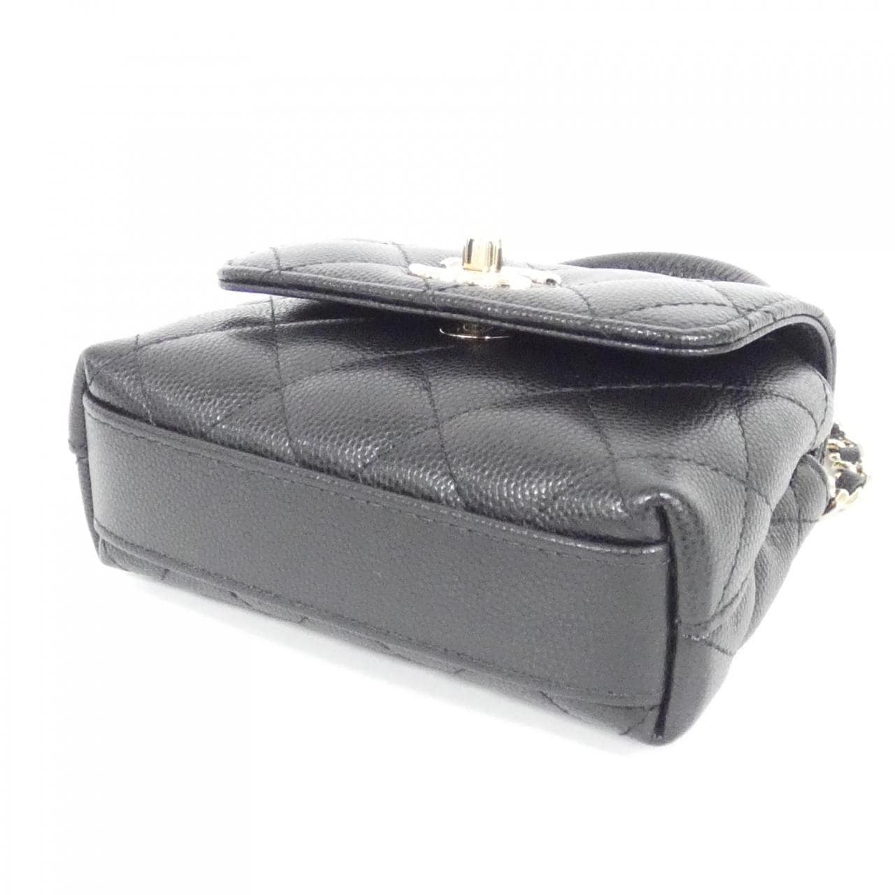 シャネル AP4245 チェーンクラッチ