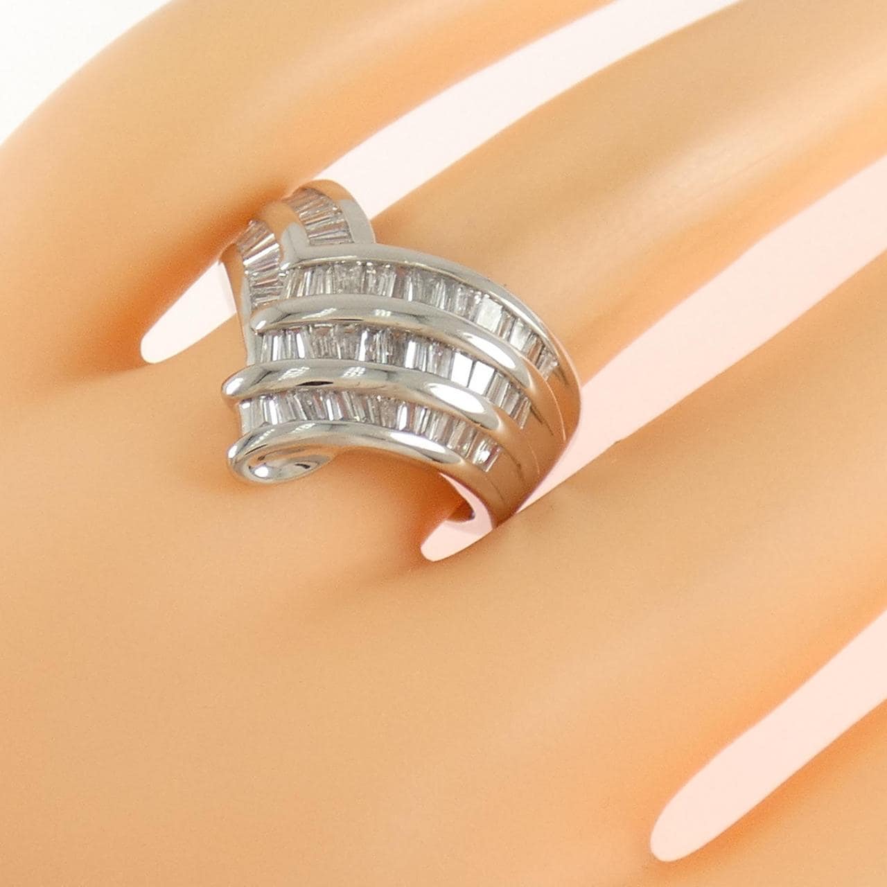 PT900 ダイヤモンド リング 1.29CT