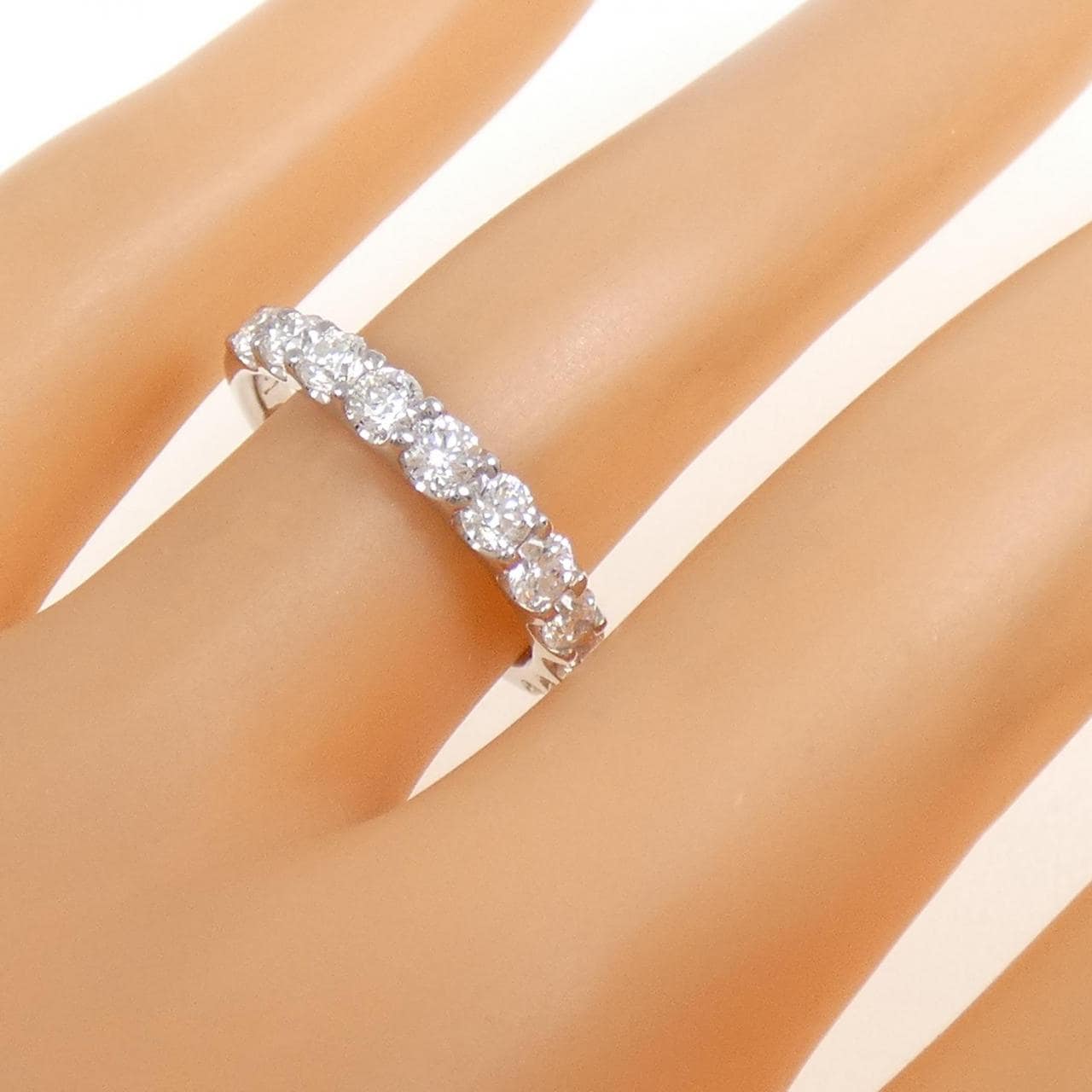 K18WG ダイヤモンド リング 1.00CT