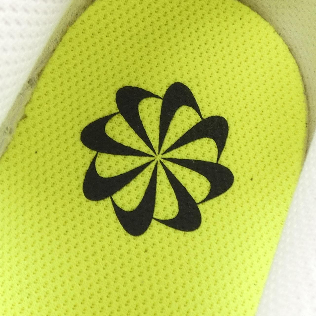 ナイキ NIKE スニーカー