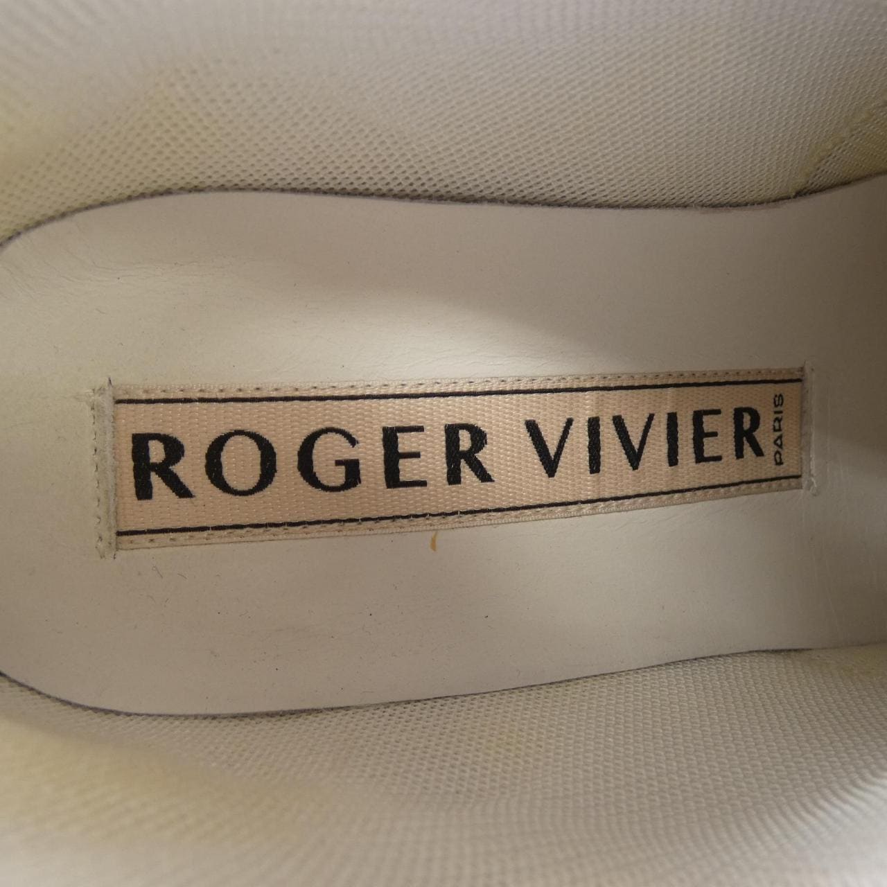 ロジェヴィヴィエ ROGER VIVIER ヴィヴ ラン スニーカー