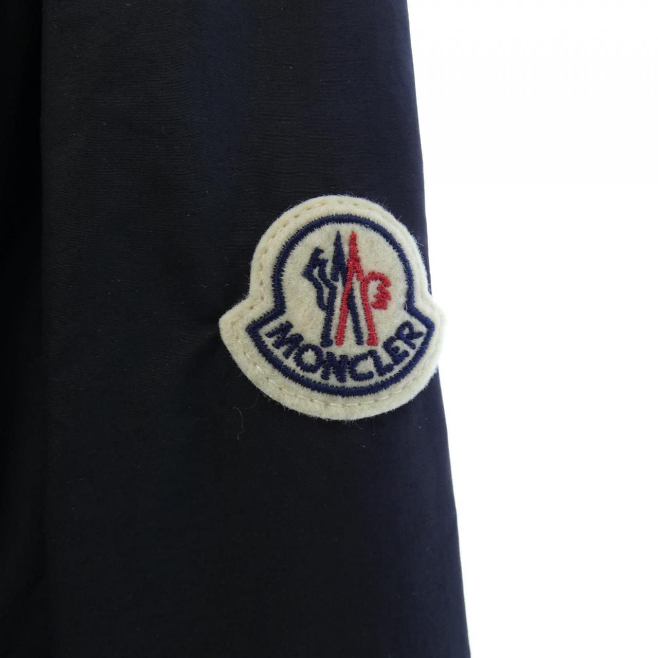 モンクレール MONCLER ブルゾン