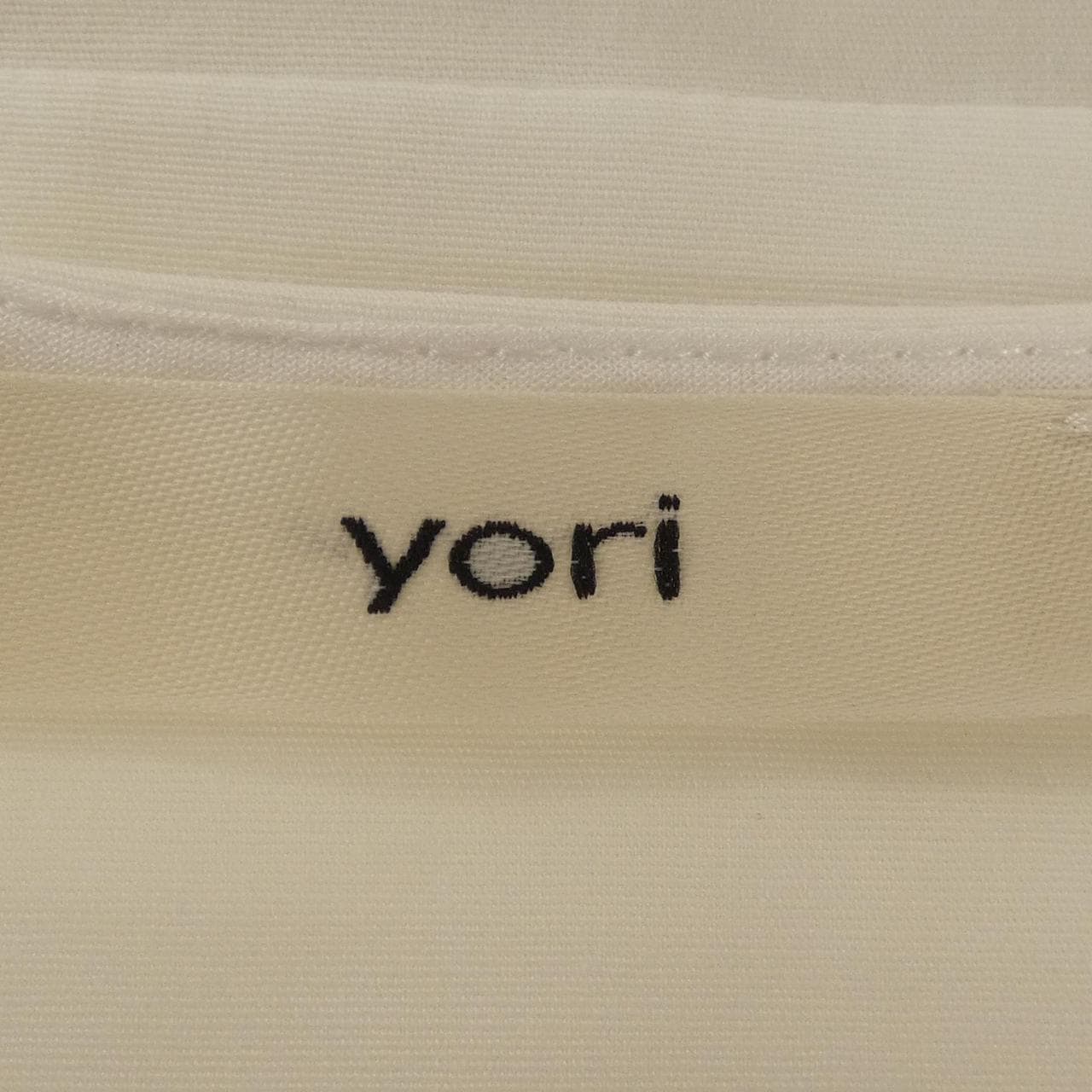 ヨリ yori シャツ