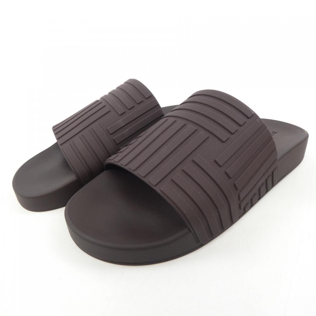 ボッテガヴェネタ BOTTEGA VENETA 690105　V1060　2113 サンダル