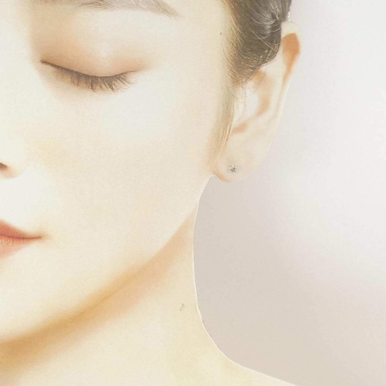 K18WG ソリティア ダイヤモンド ピアス 0.2CT