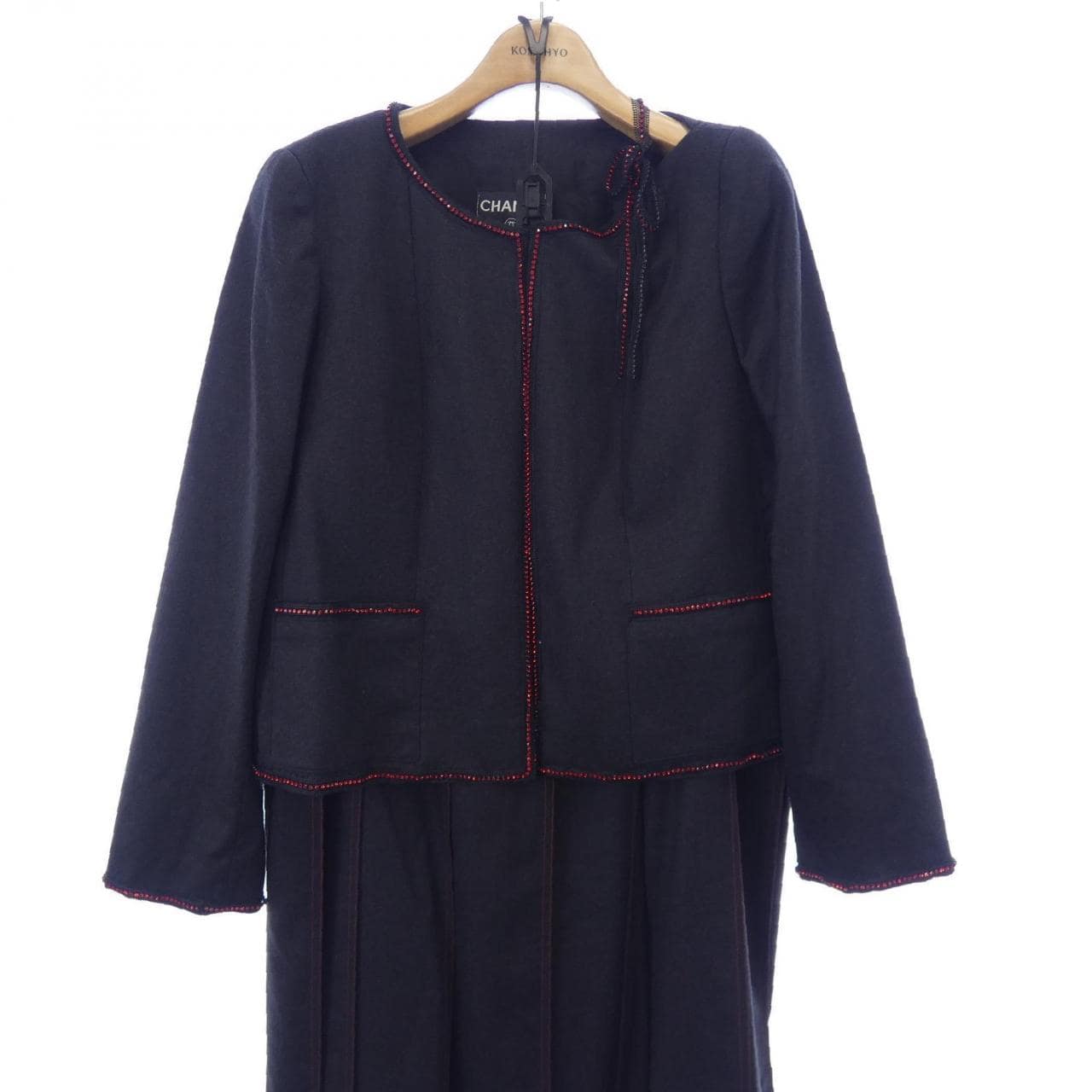 【ヴィンテージ】シャネル CHANEL P16648V09224 00A スーツ