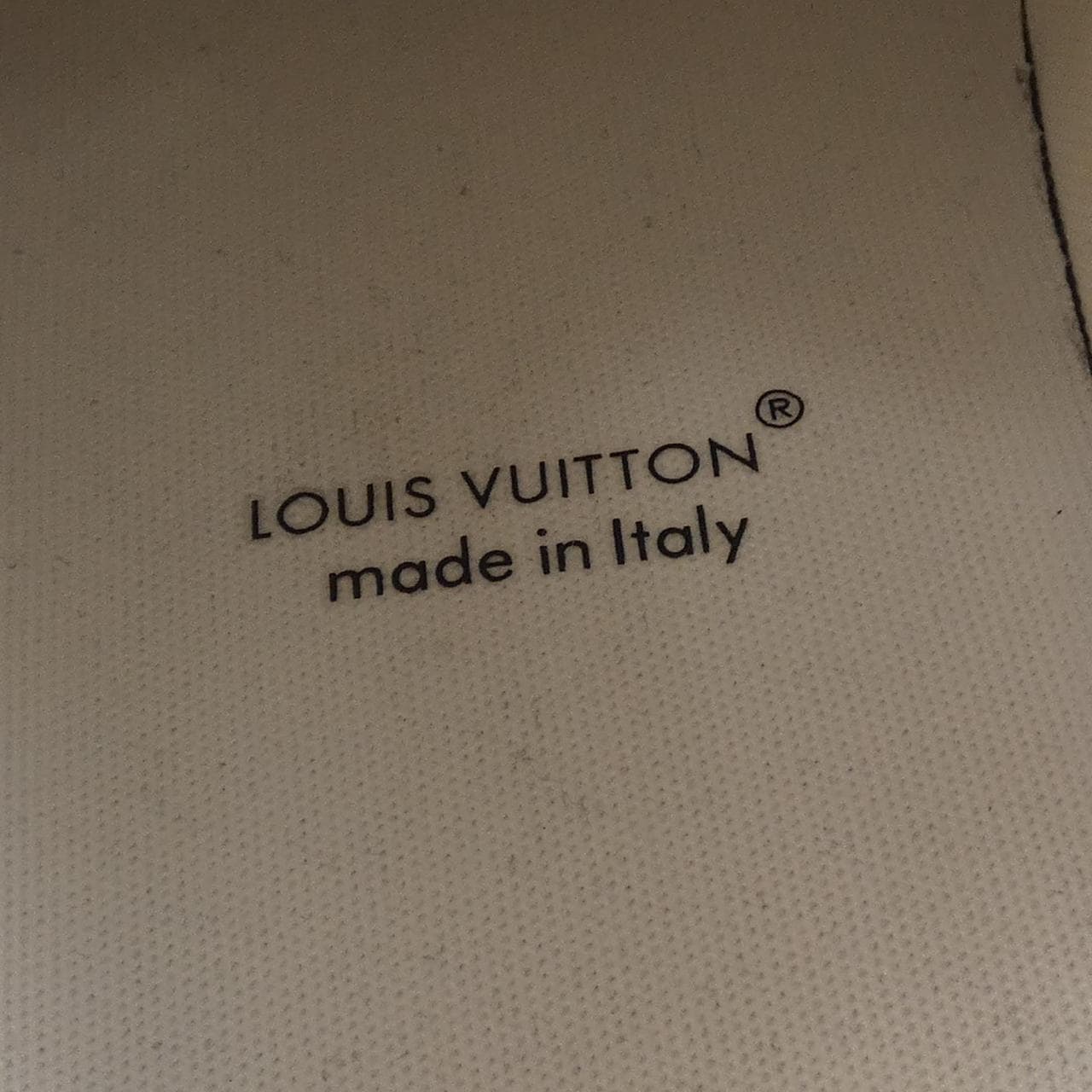 ルイヴィトン LOUIS VUITTON スニーカー