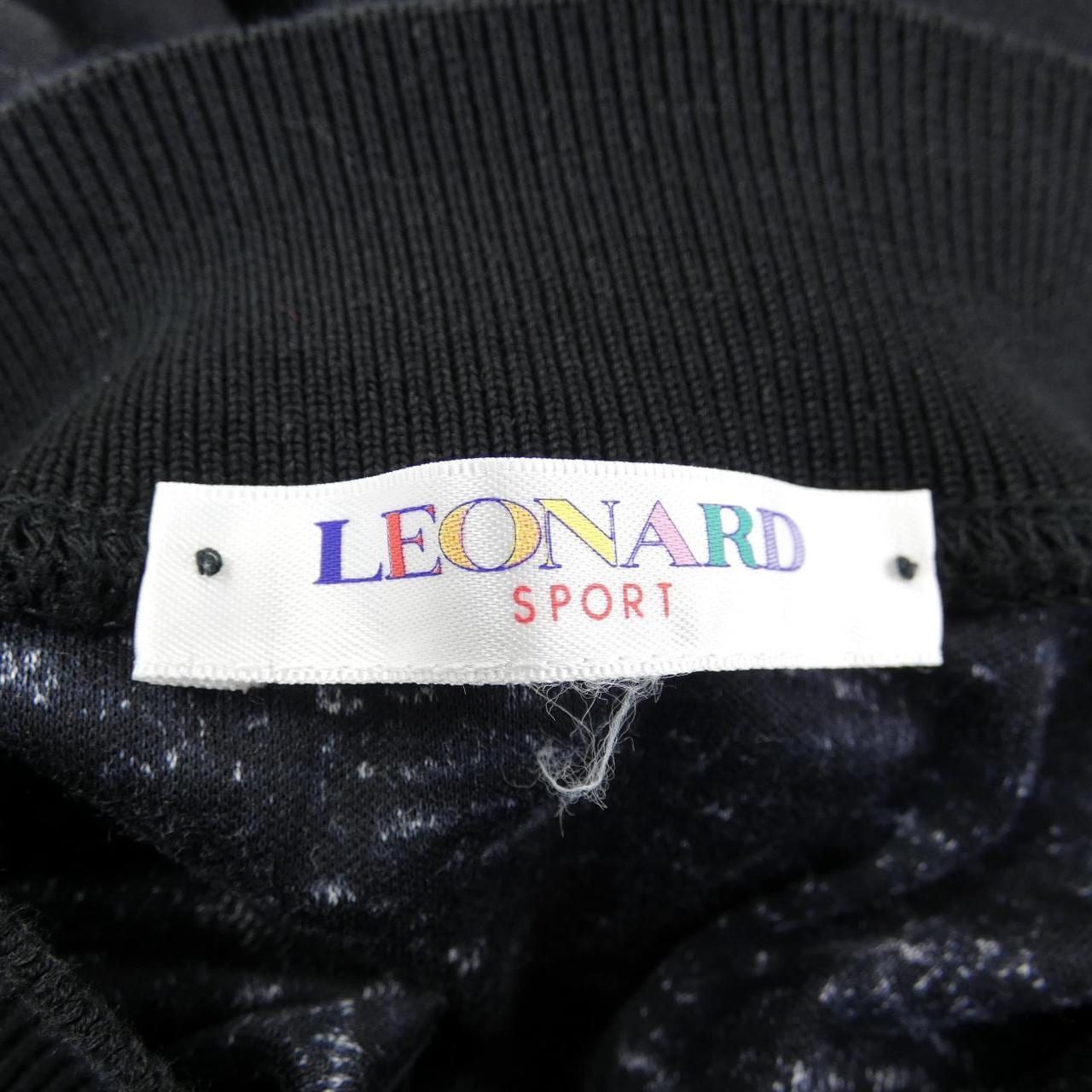 レオナールスポーツ LEONARD SPORT トップス