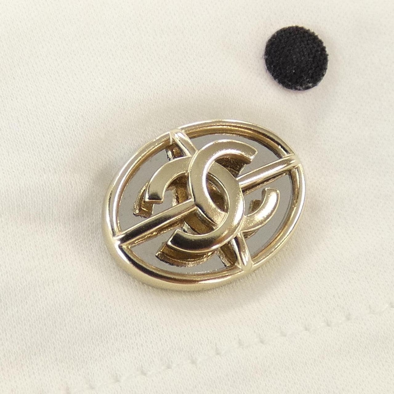 CHANEL P55402K07251 T-shirt
