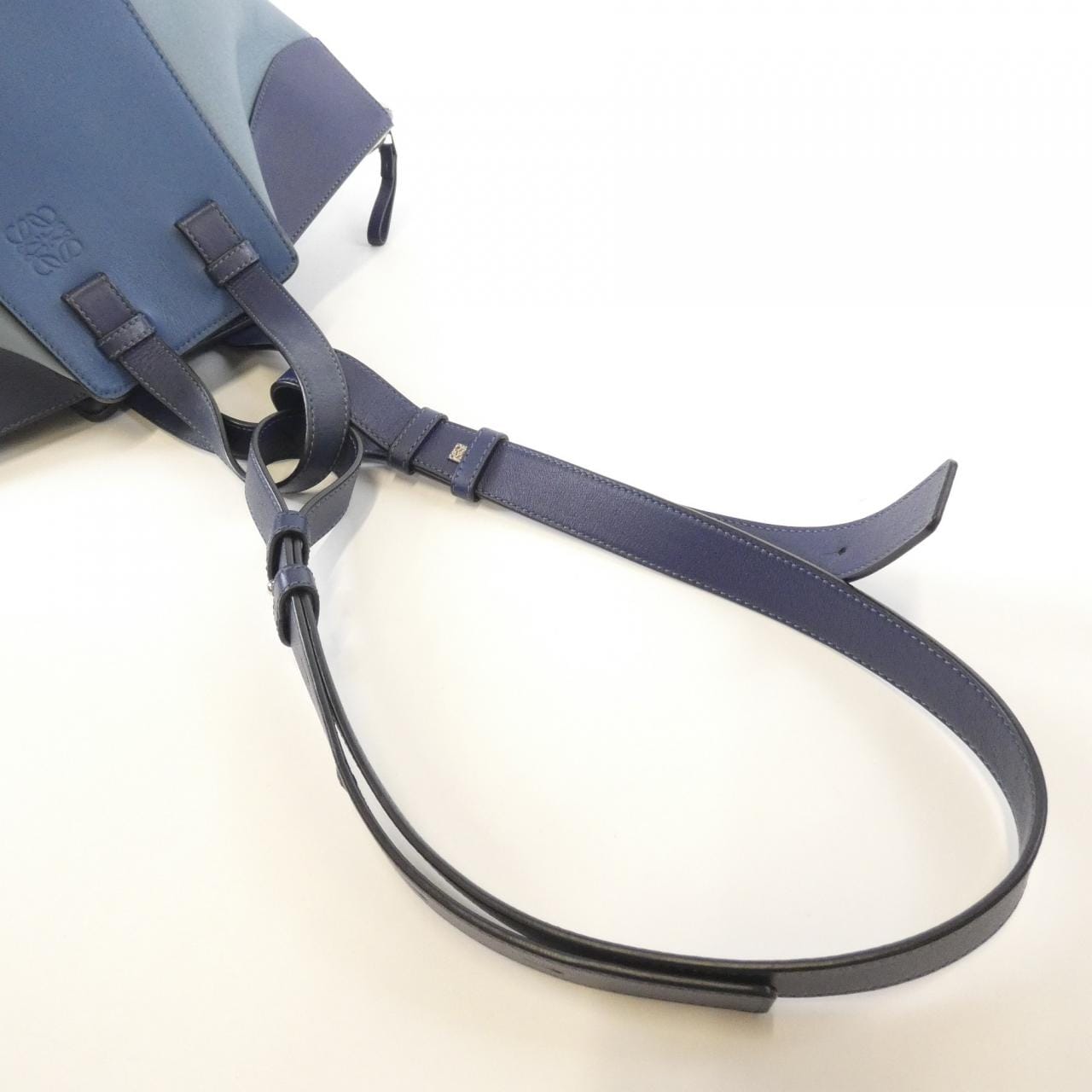 ロエベ ハンモック スモール 387 30VS35 ショルダーバッグ