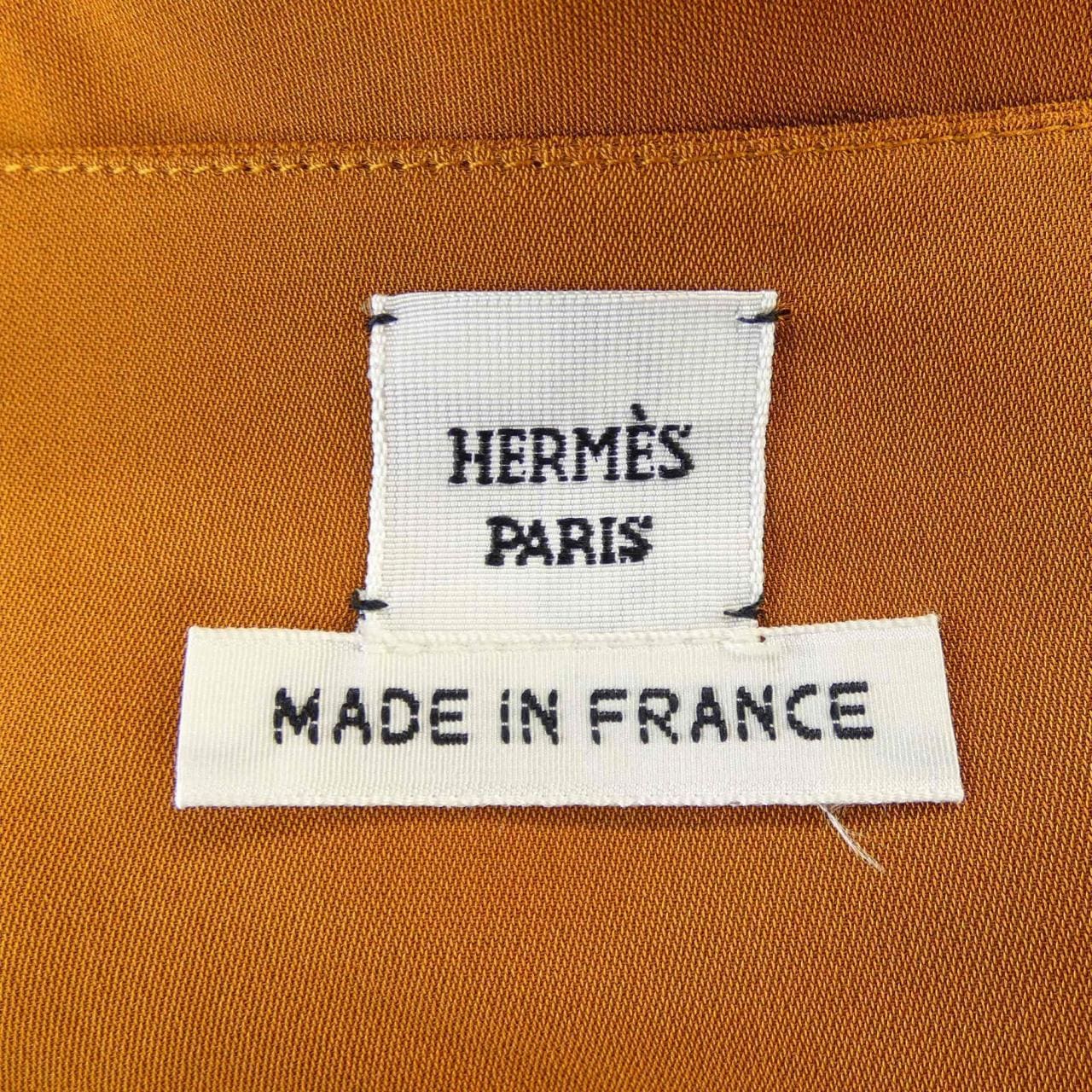 エルメス HERMES トップス
