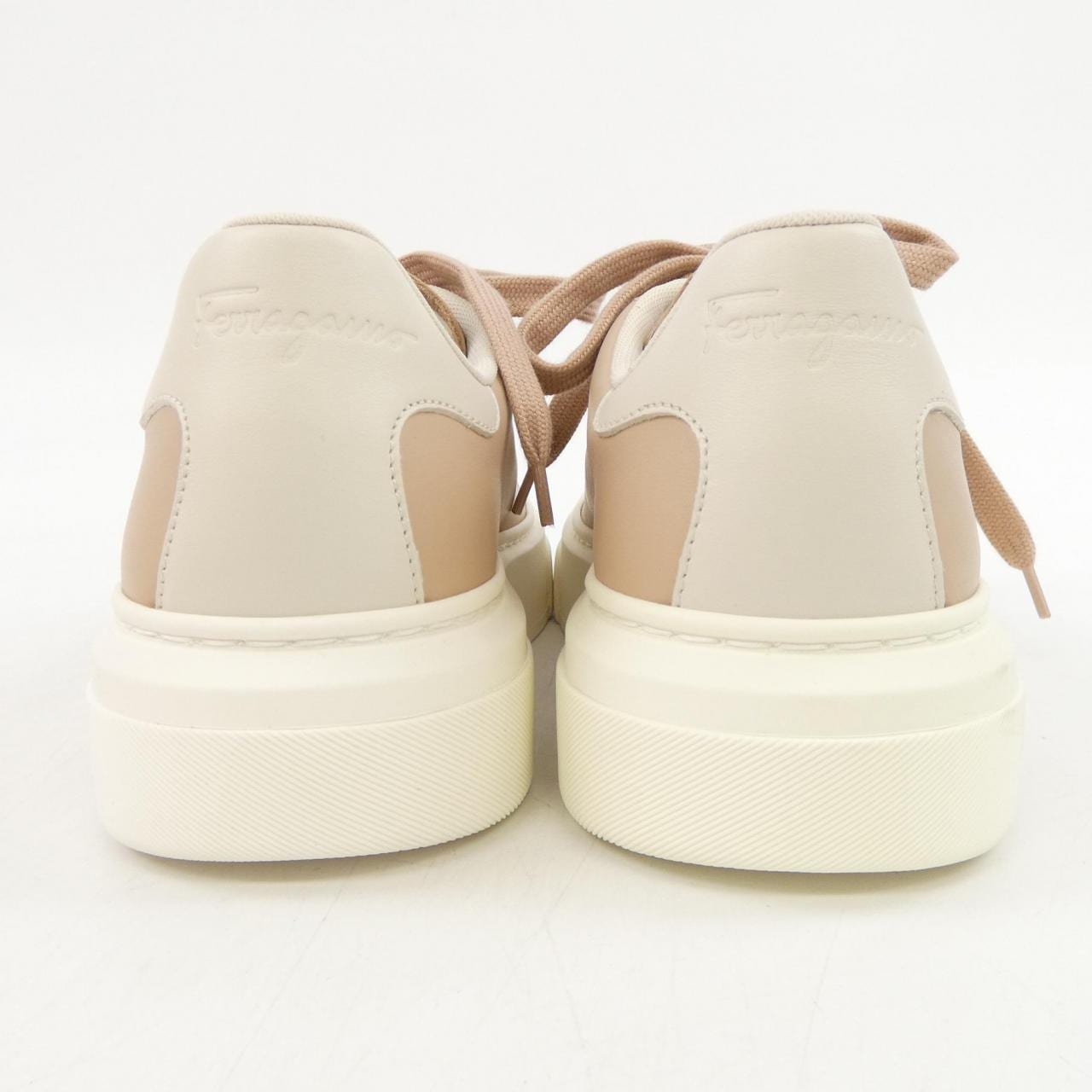 サルヴァトーレフェラガモ SALVATORE FERRAGAMO CASSANDRA スニーカー