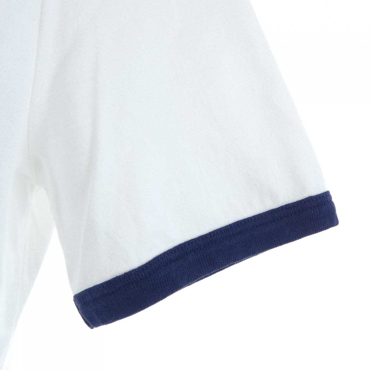 セリーヌ CELINE CELINE PARIS Tシャツ　トリオンフ TRIOMPHE 2X872671Q Tシャツ