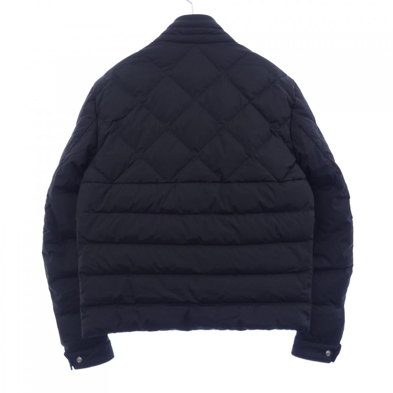 モンクレール MONCLER ダウンジャケット