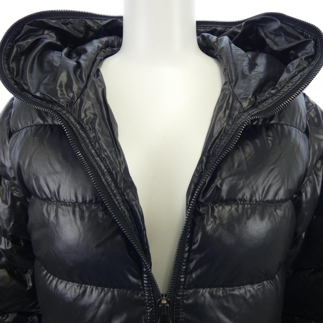 デュベティカ DUVETICA ダウンコート