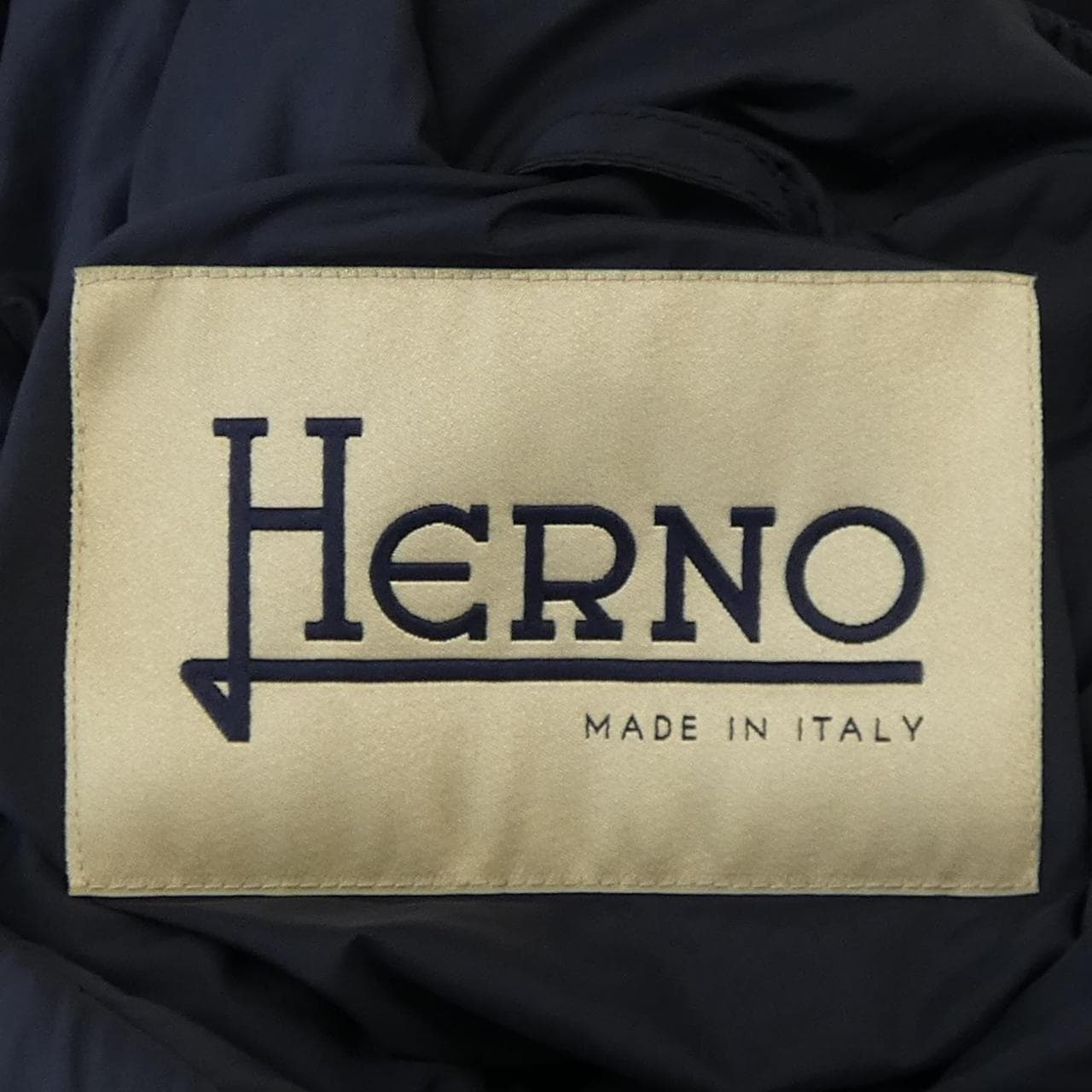 Herno羽絨大衣
