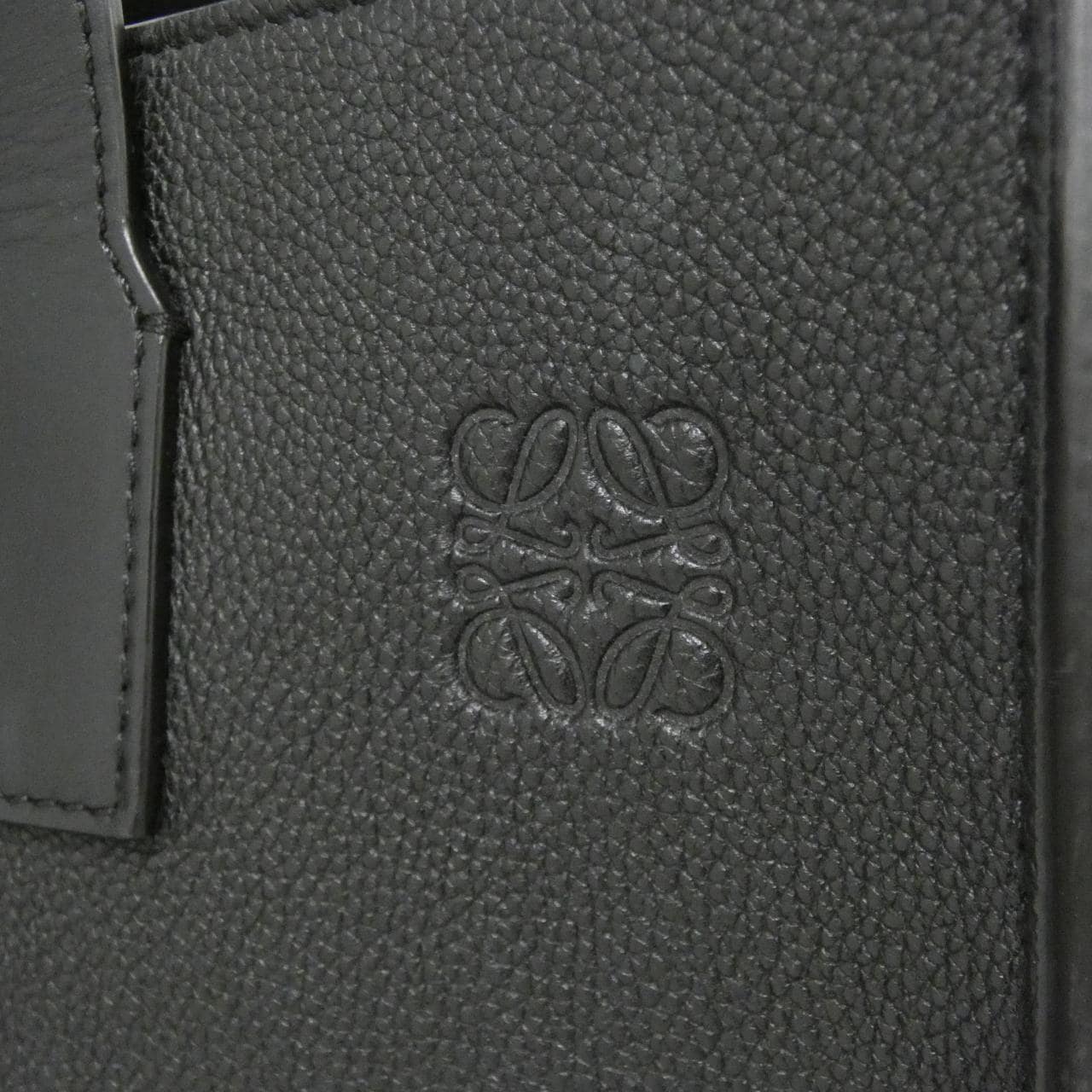 ロエベ バックル ジップ トート 303 12 Z62 バッグ