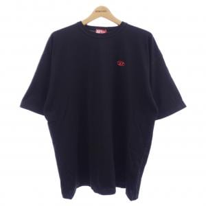 ディーゼル DIESEL Tシャツ