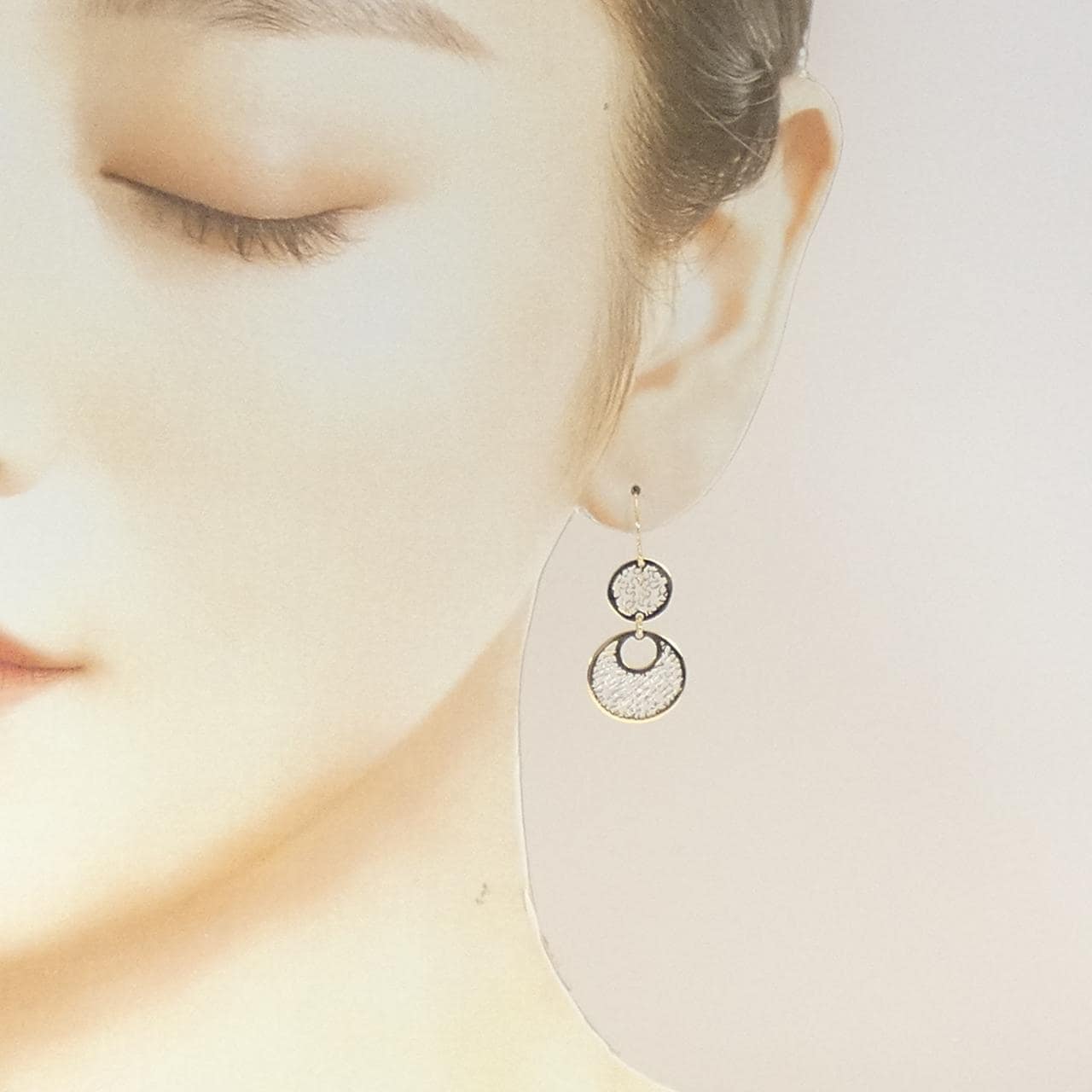 K18YG/K18WG ピアス