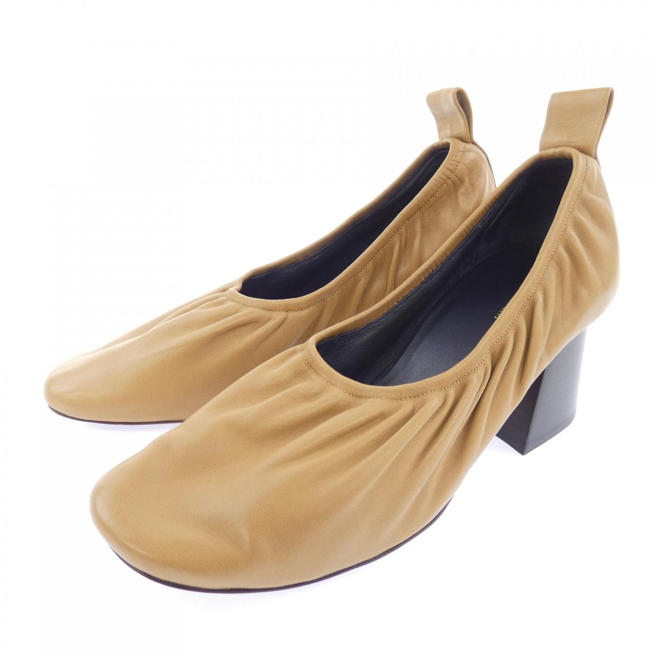 セリーヌ CELINE パンプス