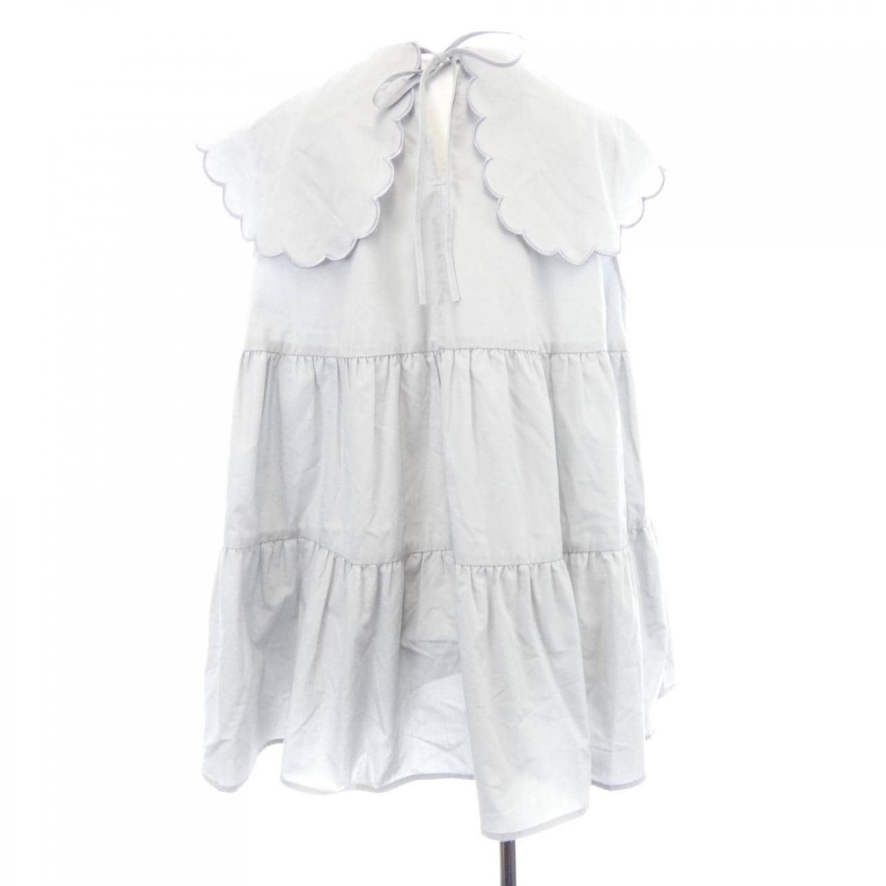 ヨリ yori トップス