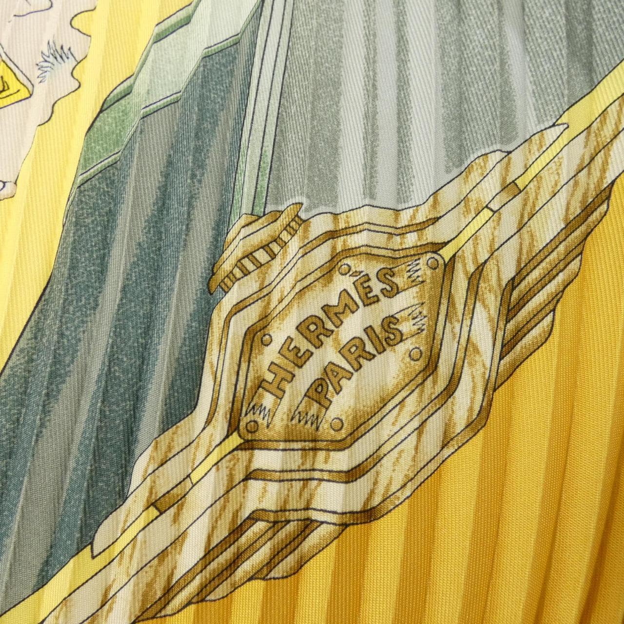 エルメス プリーツ スカーフ