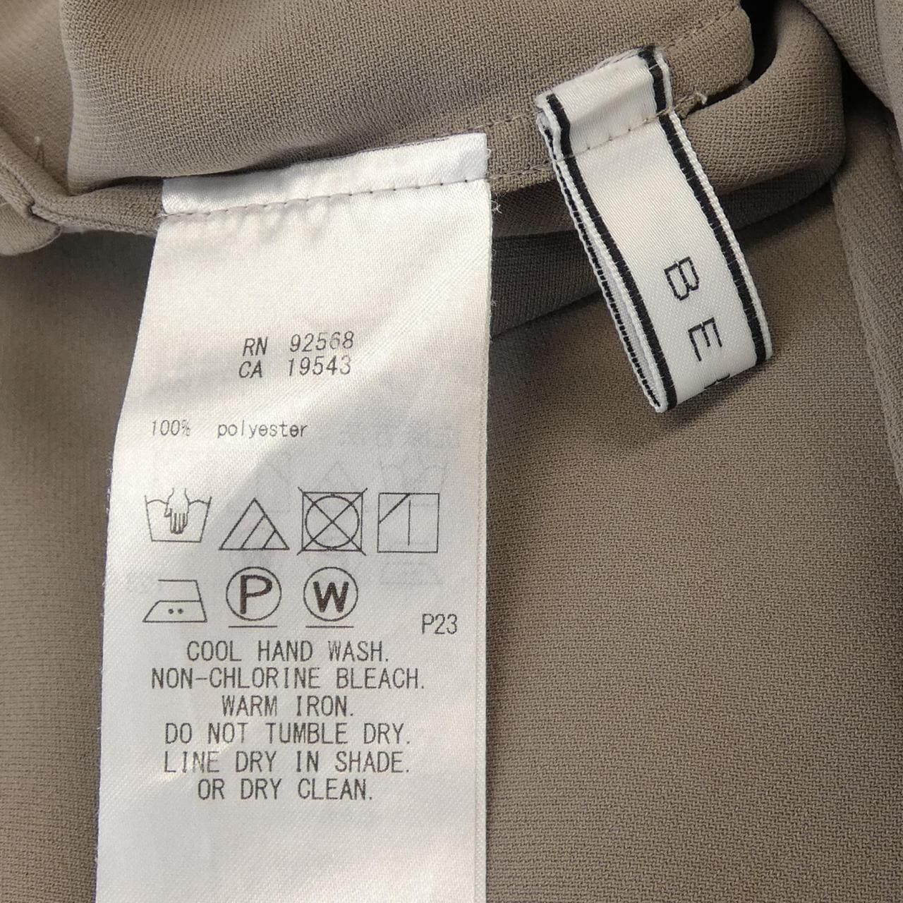 ベイジュ BEIGE. ワンピース