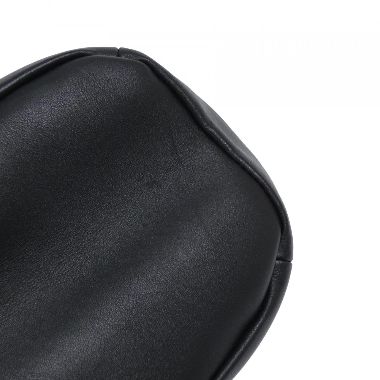 ボッテガヴェネタ 666531 VCP40 バッグ