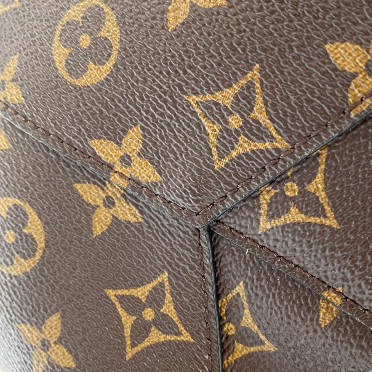 ルイヴィトン モノグラム フラワー ホーボー M43547 ショルダーバッグ