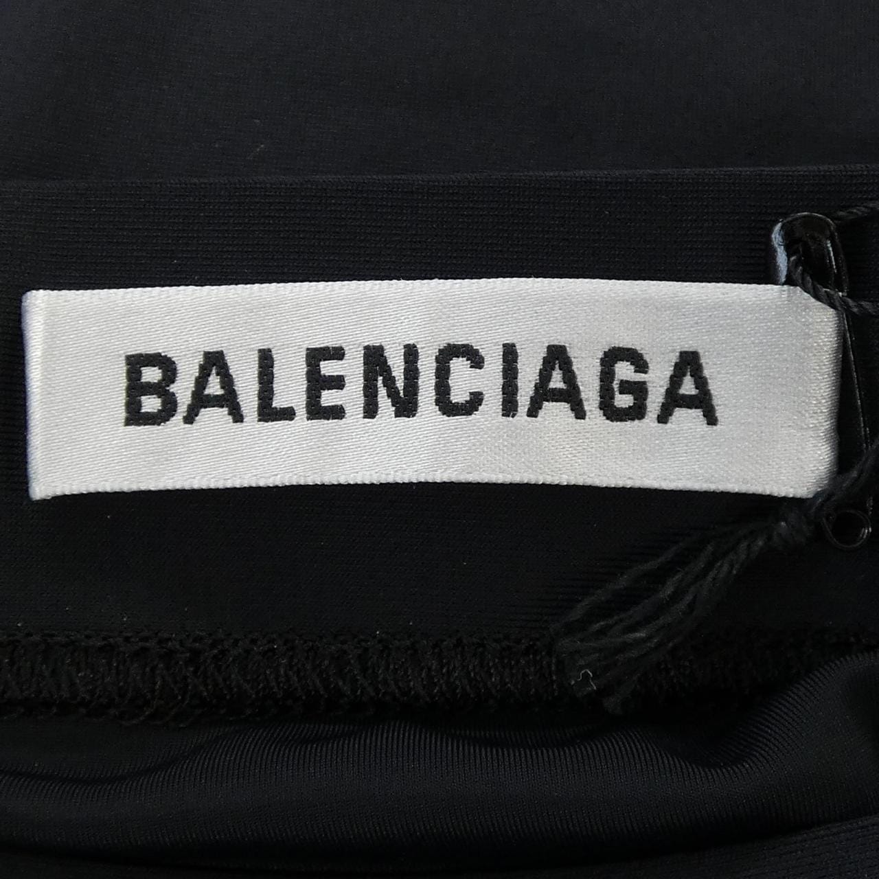 バレンシアガ BALENCIAGA 698763 TYK07 スカート