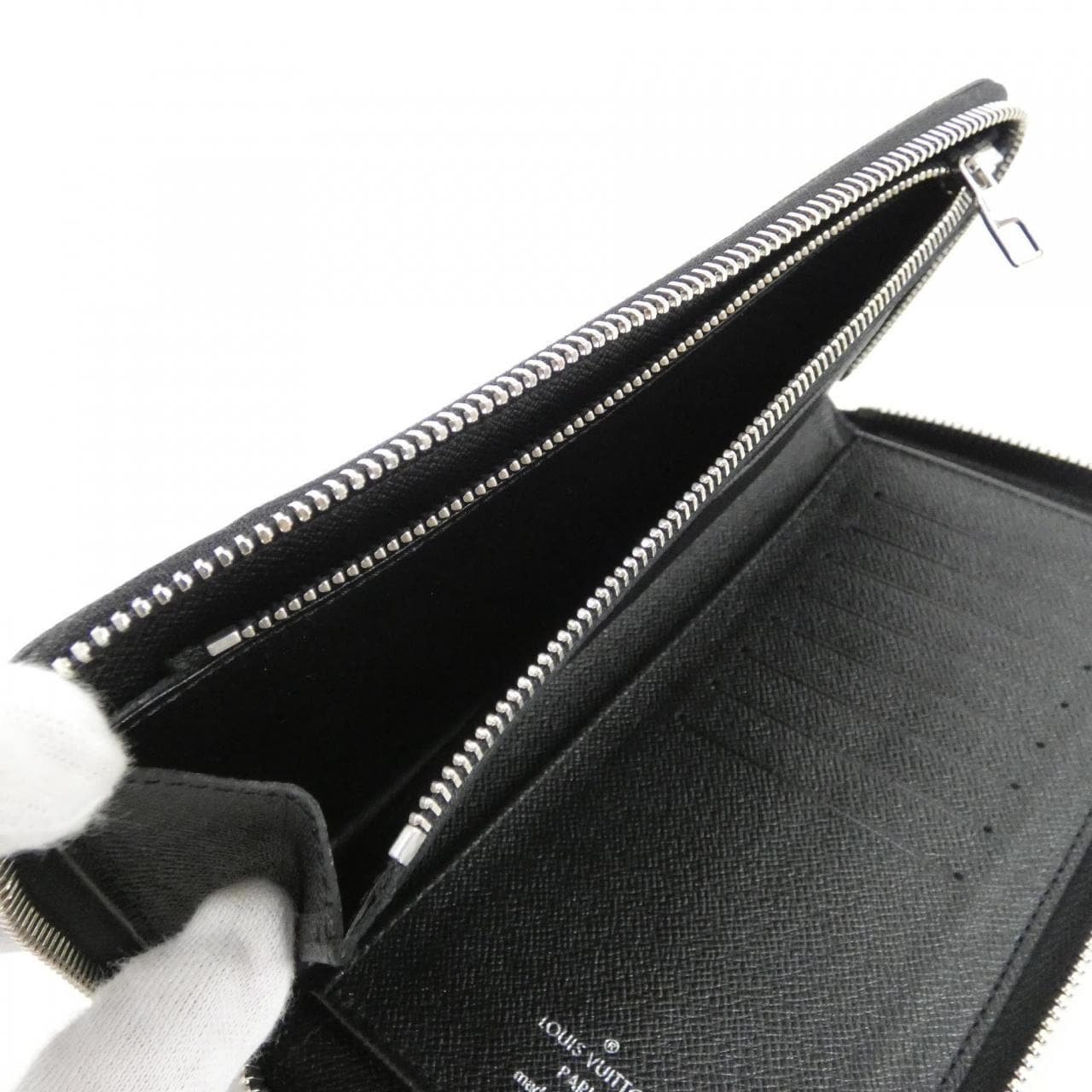 ルイヴィトン ダミエ グラフィット ジッピー ウォレット ヴェルティカル N63095 財布
