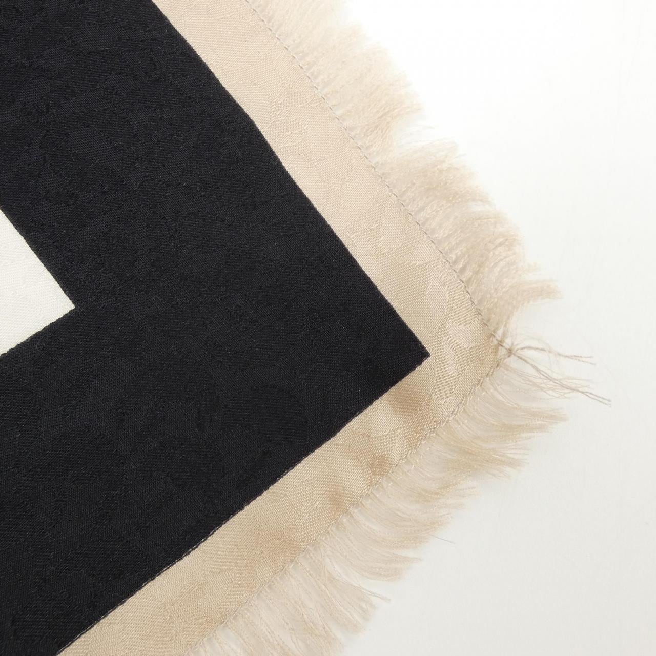 フェンディ FENDI ショール