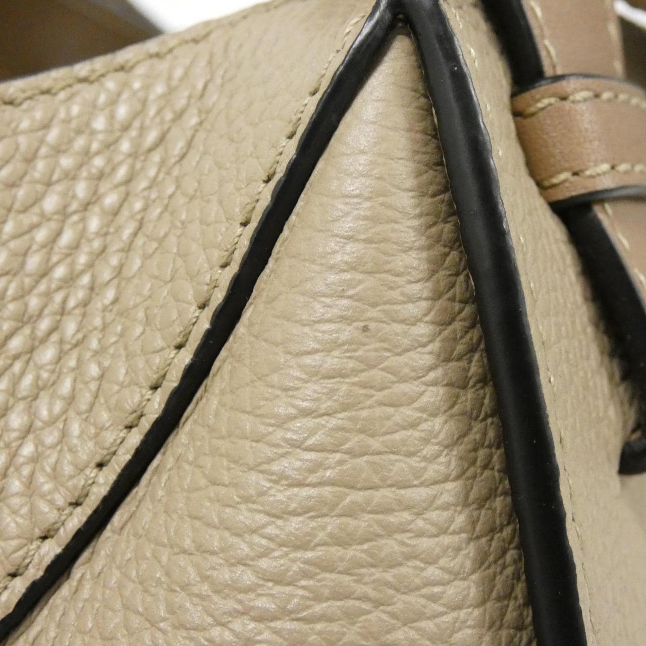 ロエベ ハンモック コンパクト A538H13X03 ショルダーバッグ