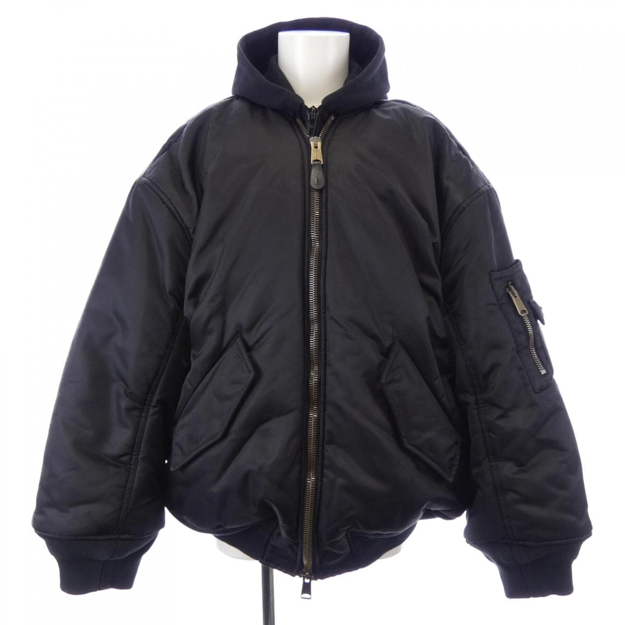 バレンシアガ BALENCIAGA 746456 TNO27 UNISEX ブルゾン