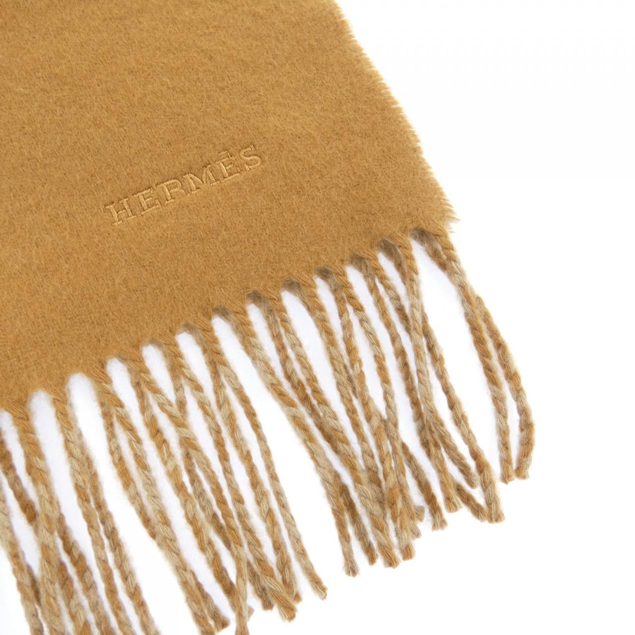 エルメス HERMES レクトヴェルソ RECTO VERSO H393800T MUFFLER