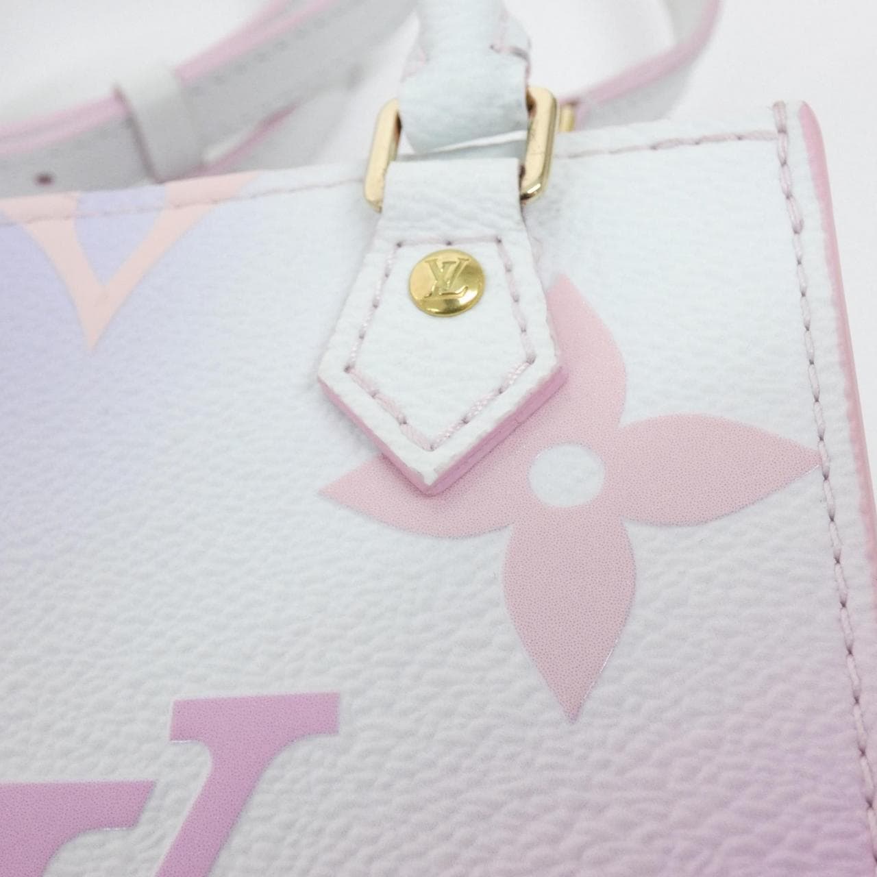 ルイヴィトン モノグラム(スプリング インザシティ) プティット サック プラ M81341 バッグ