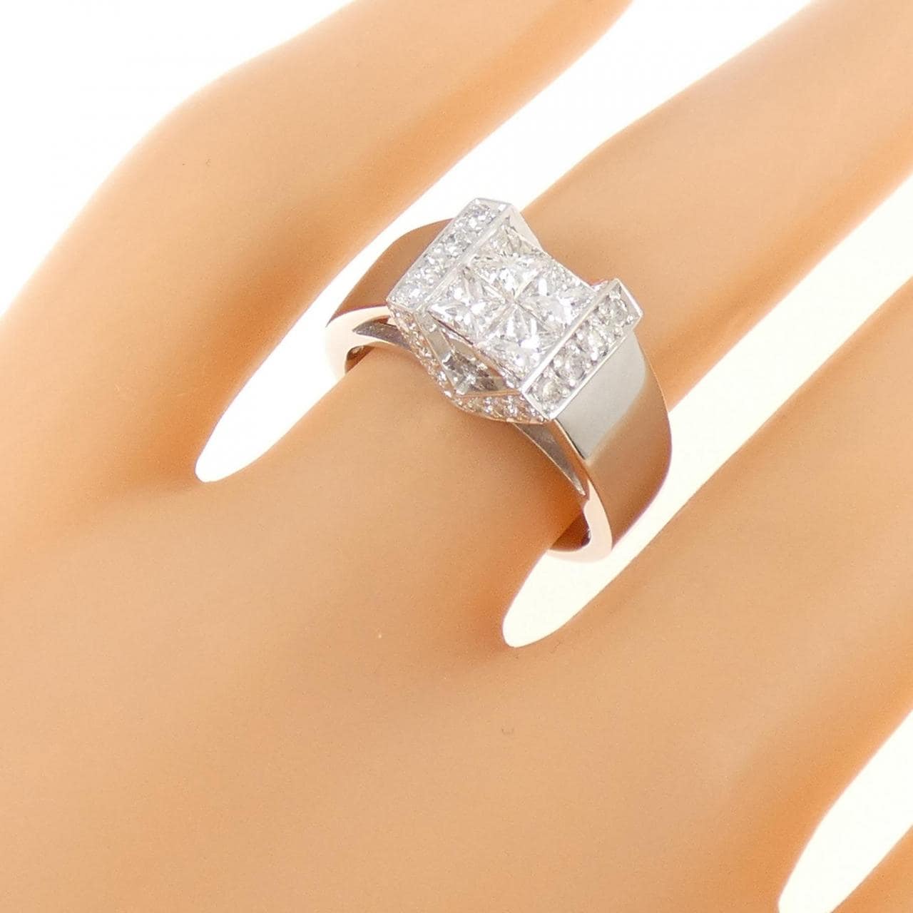 PT900 ダイヤモンド リング 1.00CT